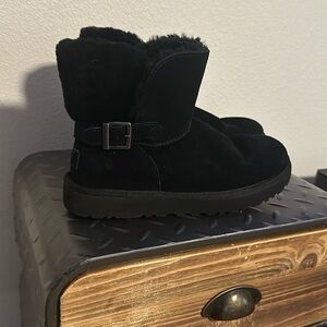 UGG ankle, boots, like new, super super cute.  .